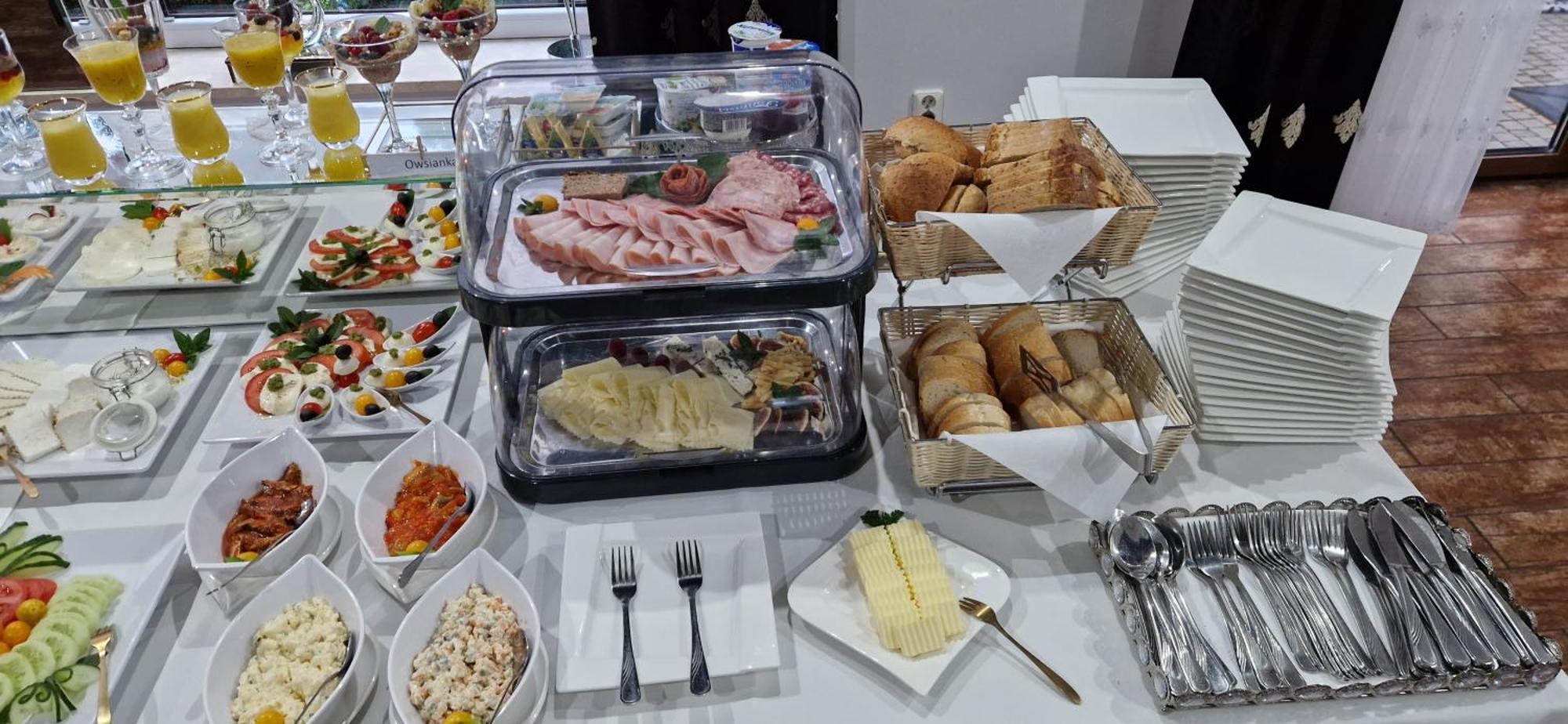 Cynamon Hotel โนวิซอนช์ ภายนอก รูปภาพ